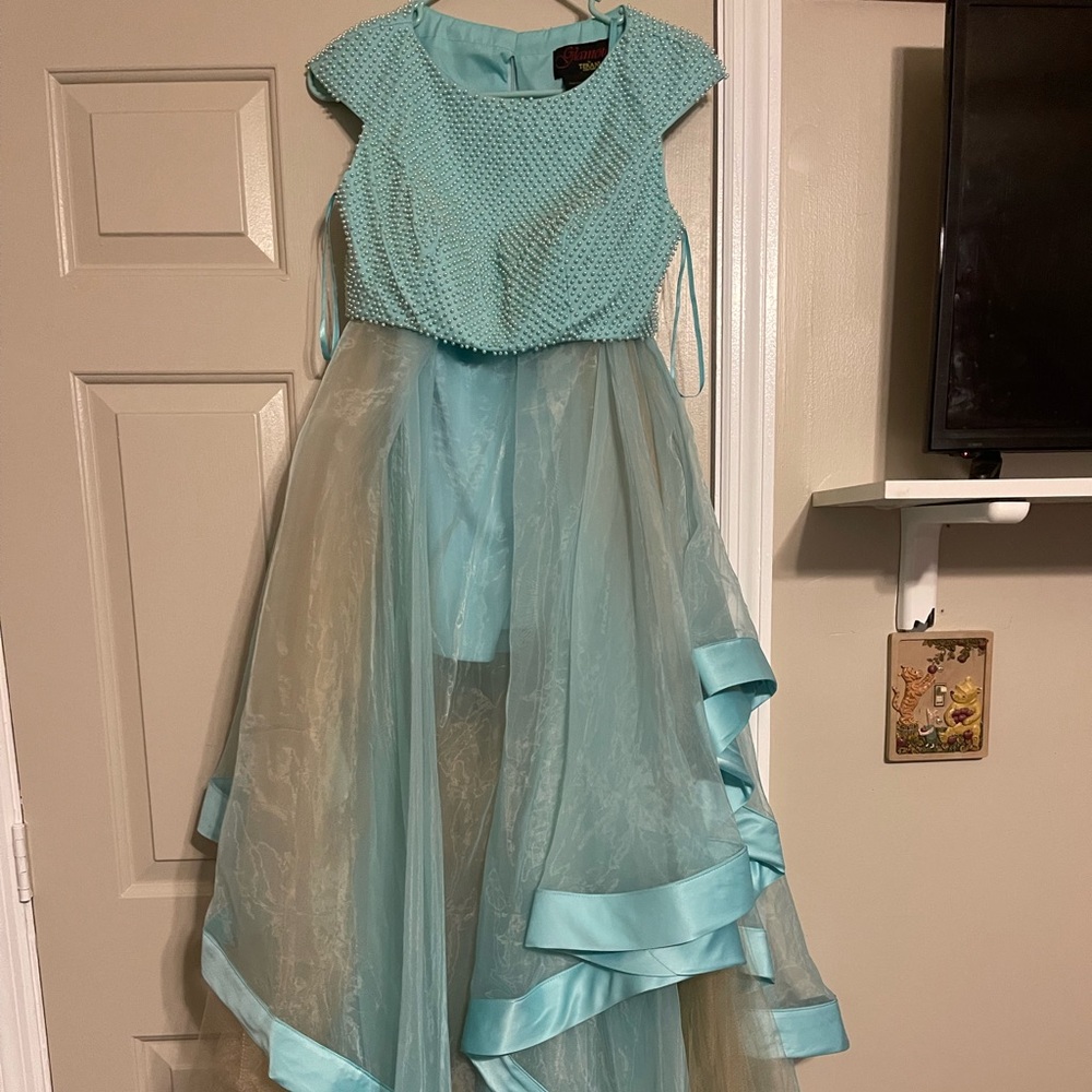 2 piece gown